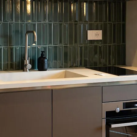 Chic Apt With New Bazaar View Tirana Exterior photo