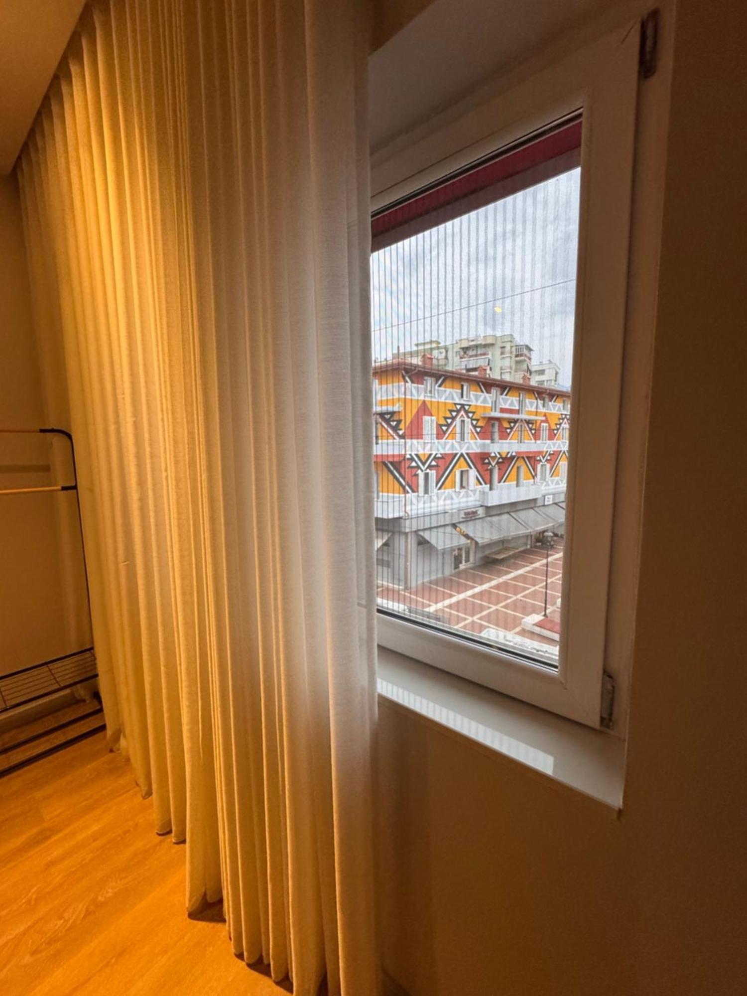 Chic With New Bazaar View Apartman *