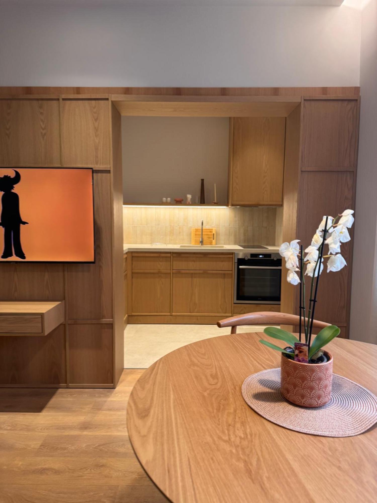 Apartman Chic With New Bazaar View *