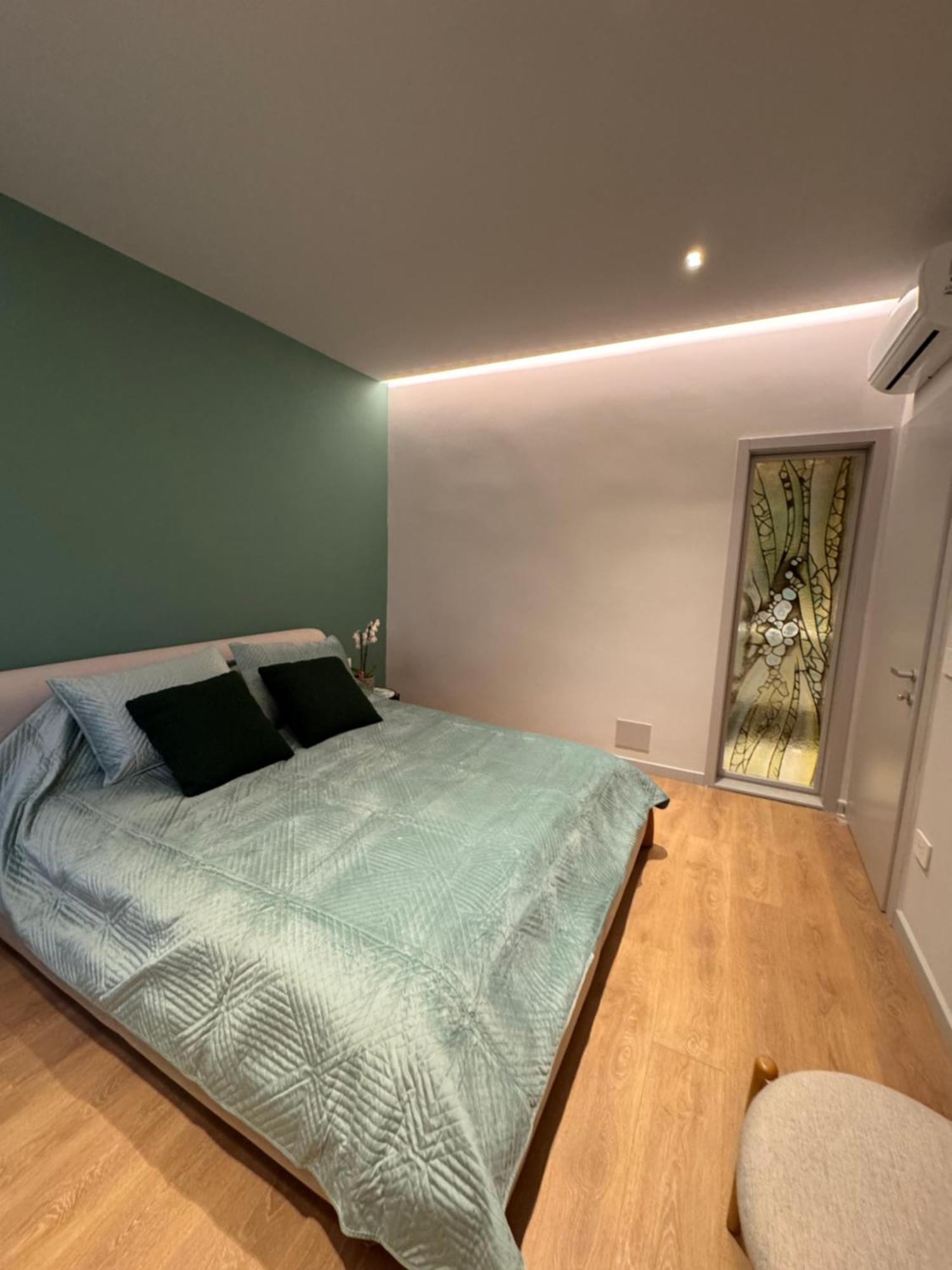 Apartman Chic With New Bazaar View Tirana